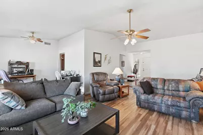 10121 W Montecito Avenue, Phoenix, AZ 85037 - Photo 8