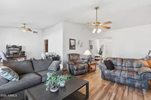 10121 W Montecito Ave, Phoenix, AZ 85037 - Photo 8