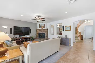 3608 E Salter Drive, Phoenix, AZ 85050 - Photo 10