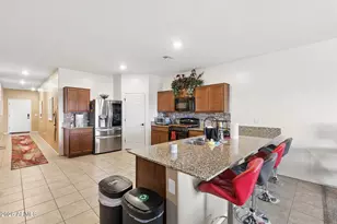 7134 N 127th Dr, Glendale, AZ 85307 - Photo 30