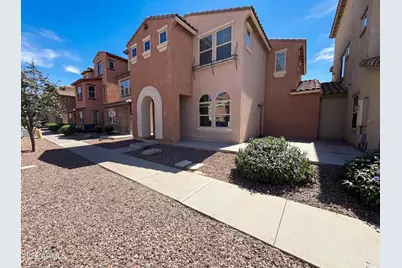 7763 W Pipestone Place, Phoenix, AZ 85035 - Photo 8