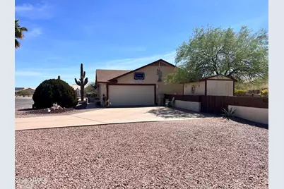 10361 W Buena Vista Drive, Arizona City, AZ 85123 - Photo 6