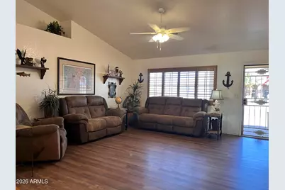 10361 W Buena Vista Drive, Arizona City, AZ 85123 - Photo 14