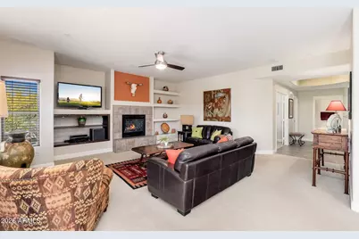 19700 N 76th Street #2127, Scottsdale, AZ 85255 - Photo 4