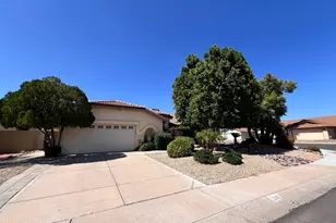 3910 W Soft Wind Dr, Glendale, AZ 85310 - Photo 2