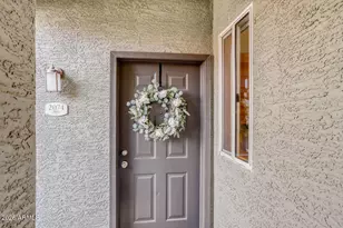 2929 W Yorkshire Dr, Phoenix, AZ 85027 - Photo 12