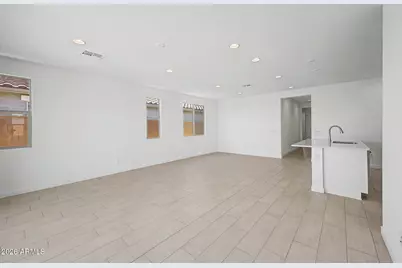 18191 W Elizabeth Avenue, Goodyear, AZ 85338 - Photo 8