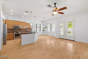 988 W Ebony Dr, Chandler, AZ 85248 - Photo 4