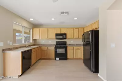 22945 W Gardenia Drive, Buckeye, AZ 85326 - Photo 12