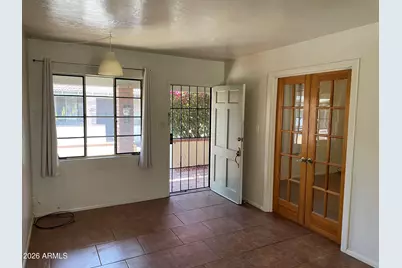 385 E Coronado Road #7, Phoenix, AZ 85004 - Photo 6