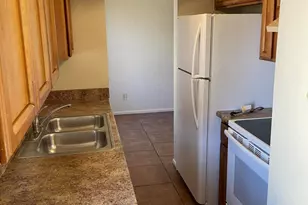 385 E Coronado Rd, Phoenix, AZ 85004 - Photo 16