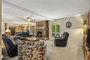 410 E Carol Ann Way, Phoenix, AZ 85022 - Photo 14