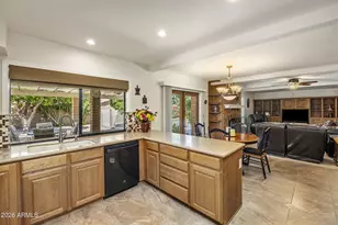 410 E Carol Ann Way, Phoenix, AZ 85022 - Photo 10