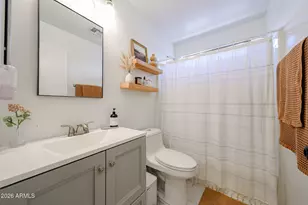 13228 W Port Au Prince Ln, Surprise, AZ 85379 - Photo 24