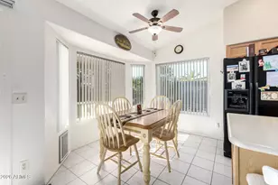 11622 N 76th Dr, Peoria, AZ 85345 - Photo 8