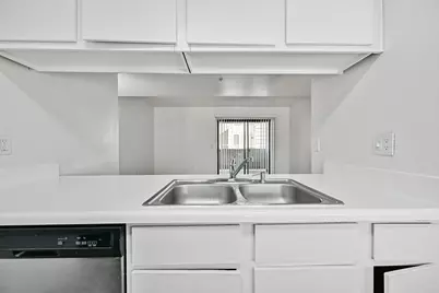 3065 N 67th Avenue #Apt 203, Phoenix, AZ 85033 - Photo 52