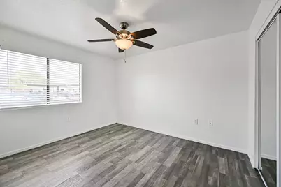 3065 N 67th Avenue #Apt 203, Phoenix, AZ 85033 - Photo 38