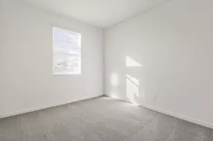 35248 N Flora Wy, San Tan Valley, AZ 85144 - Photo 4