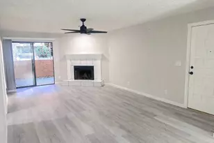 3031 N Civic Center Plaza, Scottsdale, AZ 85251 - Photo 10