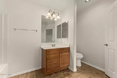 10925 W College Drive, Phoenix, AZ 85037 - Photo 22