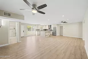 7719 N 17th Ave, Phoenix, AZ 85021 - Photo 10