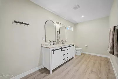 7719 N 17th Avenue, Phoenix, AZ 85021 - Photo 16