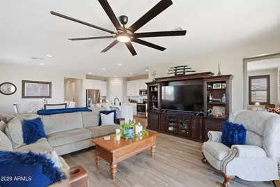 188 S Naples Lane, Casa Grande, AZ 85122 - Photo 8