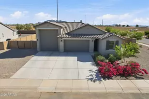 188 S Naples Ln, Casa Grande, AZ 85122 - Photo 2