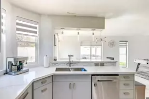 14810 N 50th St, Scottsdale, AZ 85254 - Photo 8