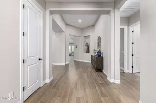 4075 E Grand Canyon Dr, Chandler, AZ 85249 - Photo 6