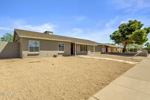 3916 E Bloomfield Rd, Phoenix, AZ 85032 - Photo 2