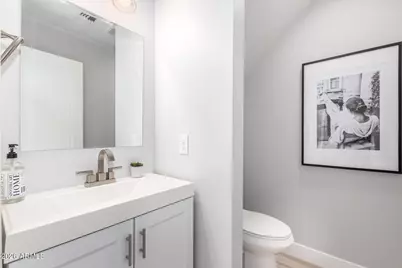 2601 N 27th Street #4, Phoenix, AZ 85008 - Photo 12
