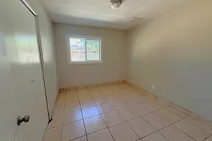 6116 W Monterey Way, Phoenix, AZ 85033 - Photo 8