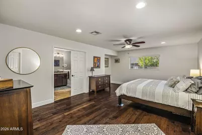 138 W Surrey Avenue, Phoenix, AZ 85029 - Photo 6