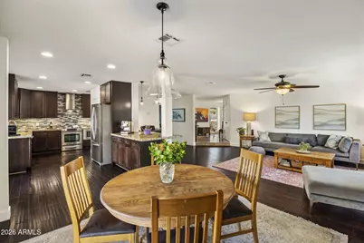 138 W Surrey Avenue, Phoenix, AZ 85029 - Photo 12