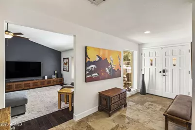 138 W Surrey Avenue, Phoenix, AZ 85029 - Photo 4