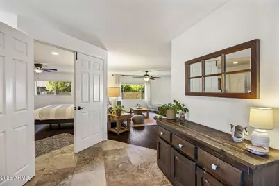 138 W Surrey Avenue, Phoenix, AZ 85029 - Photo 12