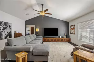 138 W Surrey Ave, Phoenix, AZ 85029 - Photo 2