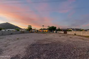 5343 W Whispering Wind Dr, Glendale, AZ 85310 - Photo 76