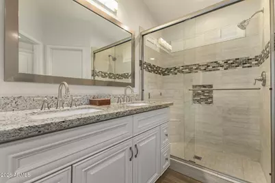 3117 E Kristal Way, Phoenix, AZ 85050 - Photo 16