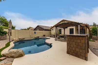 3117 E Kristal Way, Phoenix, AZ 85050 - Photo 2