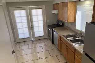 168 S 54th St, Mesa, AZ 85206 - Photo 2