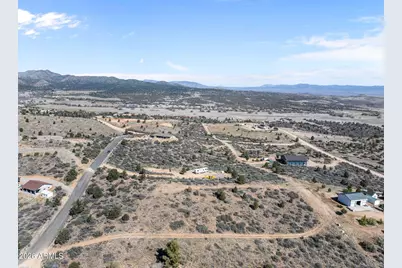 17839 S Pinon Lane, Peeples Valley, AZ 86332 - Photo 22
