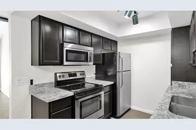 7350 N Via Paseo Del Sur #Apt M205, Scottsdale, AZ 85258 - Photo 2