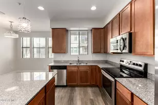 4236 N 27th St, Phoenix, AZ 85016 - Photo 8