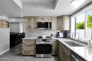 2103 W Palomino Dr, Chandler, AZ 85224 - Photo 12