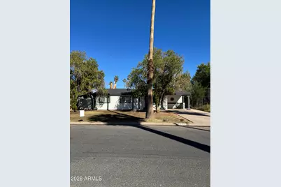 2327 N 31st Street, Phoenix, AZ 85008 - Photo 1