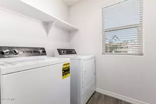 3803 S 54th Ln, Phoenix, AZ 85043 - Photo 32