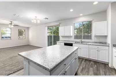 3803 S 54th Lane, Phoenix, AZ 85043 - Photo 16