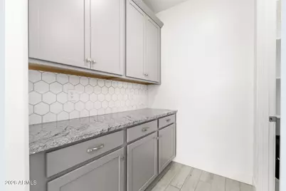 9657 E Spiral Avenue, Mesa, AZ 85212 - Photo 8
